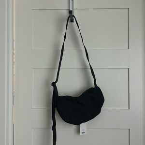 NWT Baggu Small Nylon Crescent Bag